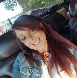 Meet your Posher, Stephani